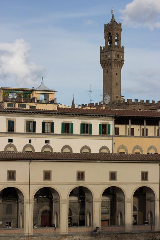 Ferienwohnung Ponte Vecchio Luxury II Florenz Zimmer foto