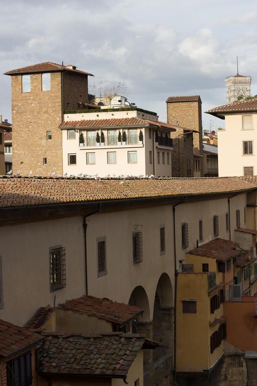 Ferienwohnung Ponte Vecchio Luxury II Florenz Zimmer foto