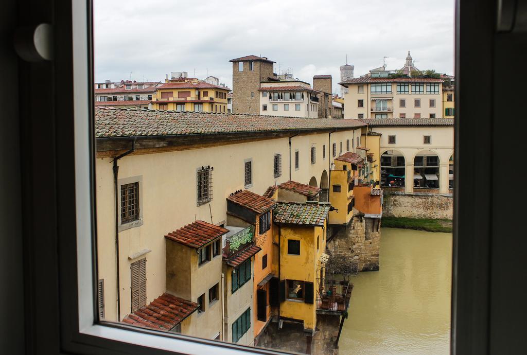 Ferienwohnung Ponte Vecchio Luxury II Florenz Zimmer foto